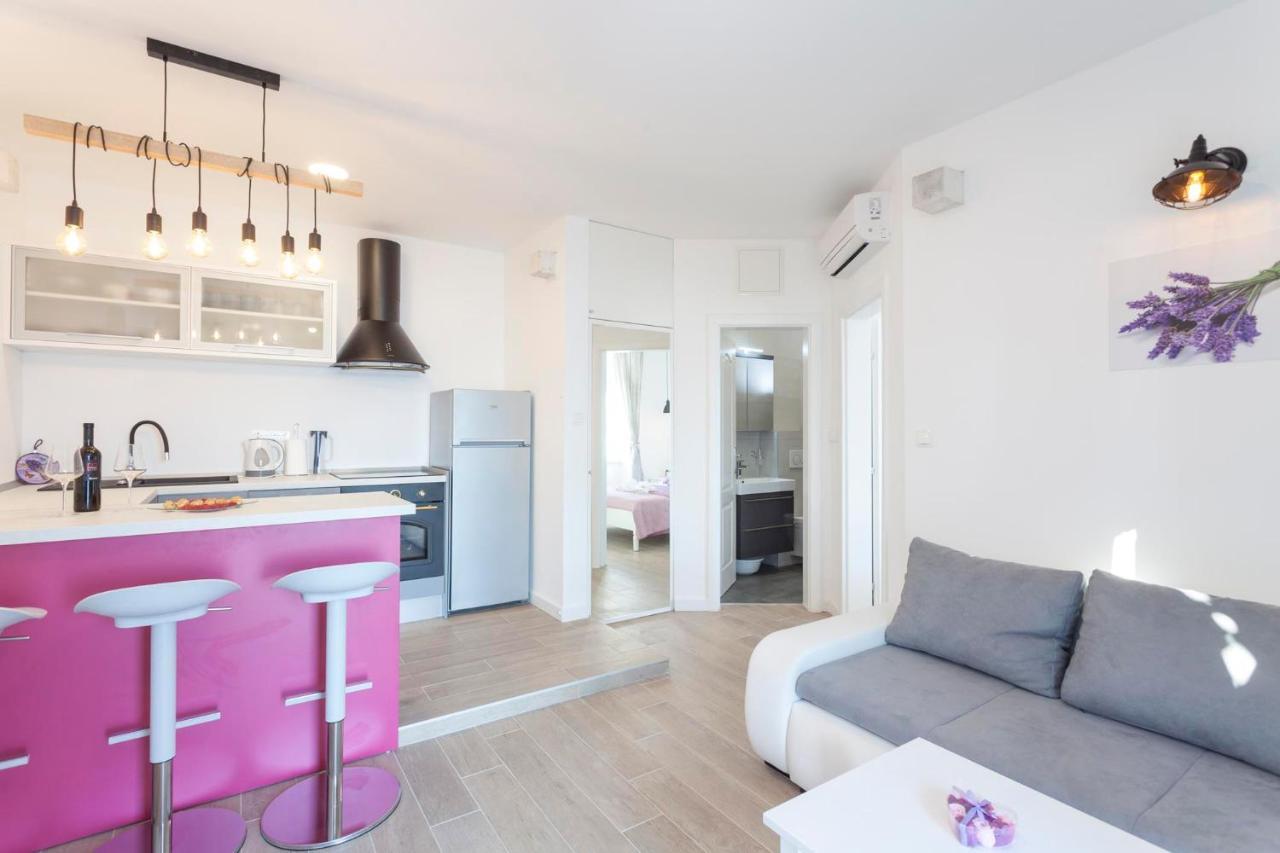 Apartmani Antiqua Živogošće エクステリア 写真