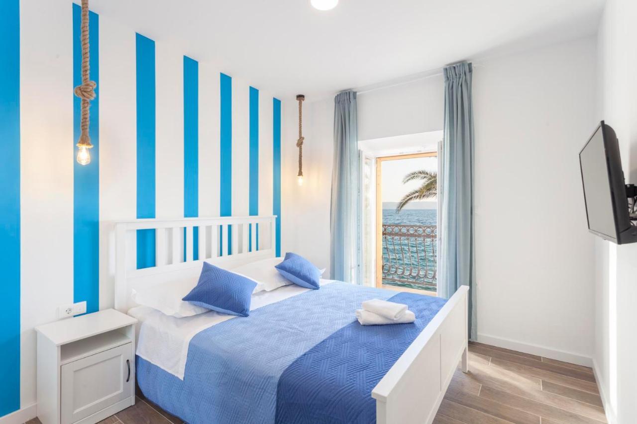 Apartmani Antiqua Živogošće エクステリア 写真